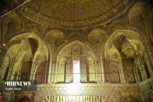 فضای زیر گنبدخانه مسجد جامع برسیان
